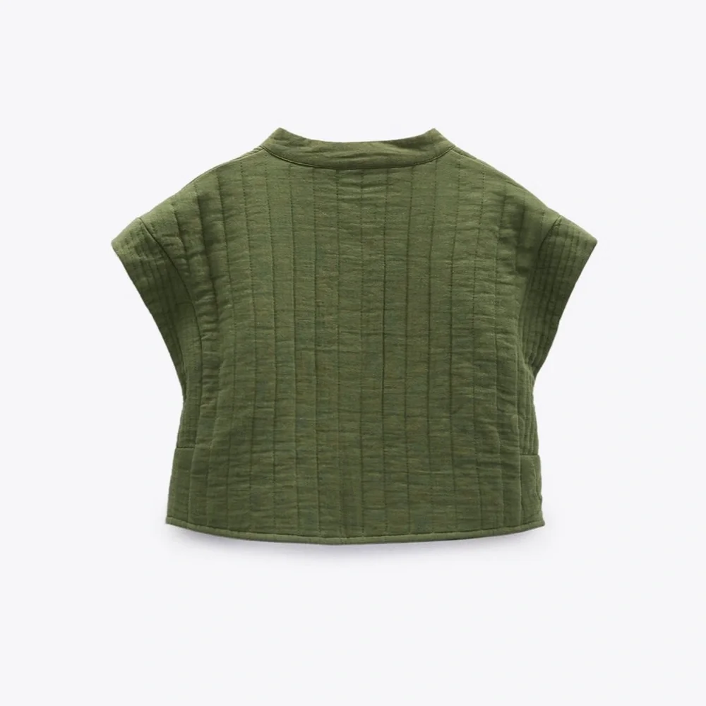 Last 🔥🔥Zara embroidered quilted vest - Picture 4 of 9